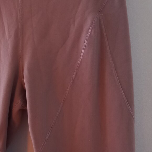 LULULEMON LAB spring 2023 "Terra Cosmos" collection leggings - Picture 6 of 8